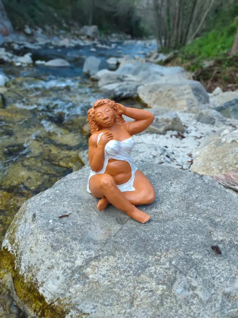 Ivy, Sculpture Intuitive du Féminin Sacré, Elise Eifler