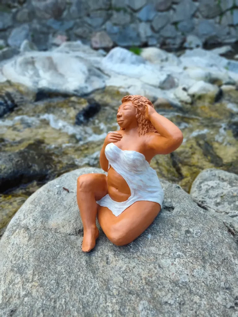 Ivy, Sculpture Intuitive du Féminin Sacré, Elise Eifler