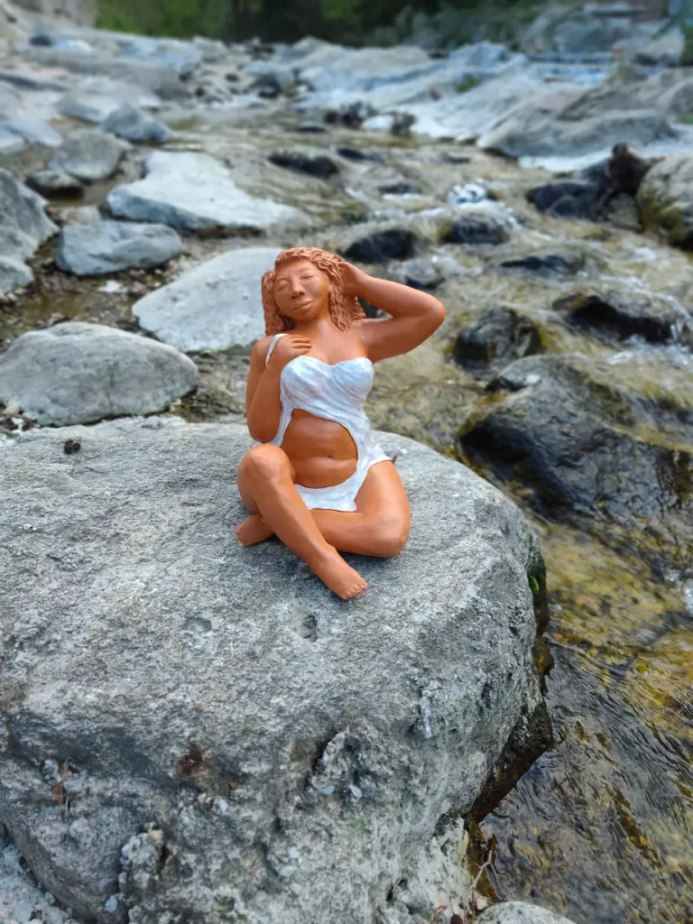 Ivy, Sculpture Intuitive du Féminin Sacré, Elise Eifler