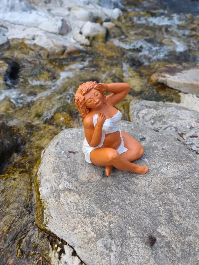Ivy, Sculpture Intuitive du Féminin Sacré, Elise Eifler